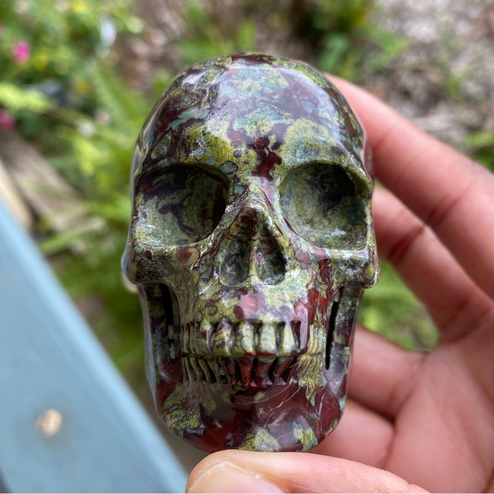 Dragons Blood Jasper Skull Carving - Picture 5 of 10